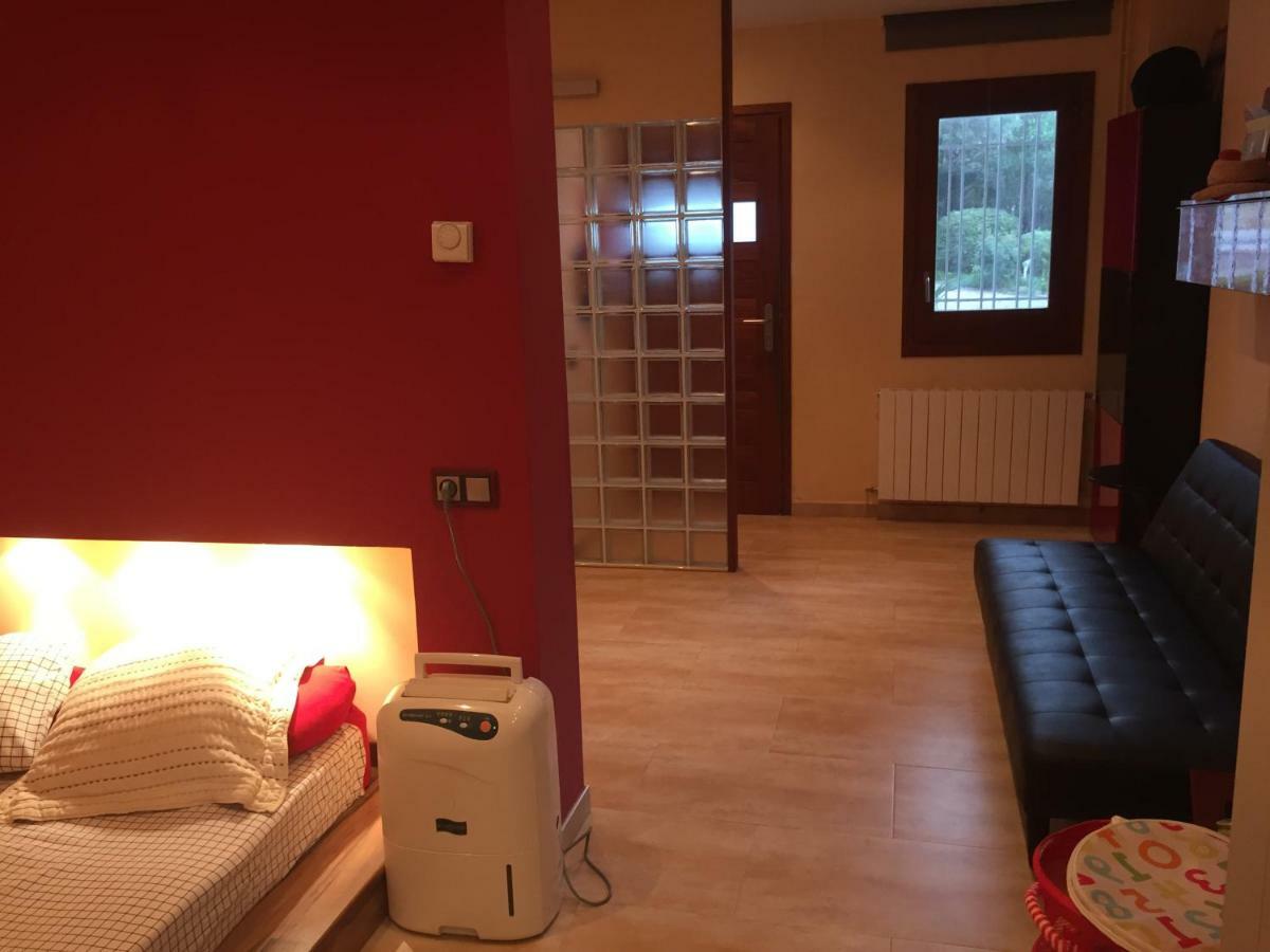 Apartamento Aislado Jardin Y Piscina Sant Andreu de Llavaneres Eksteriør bilde