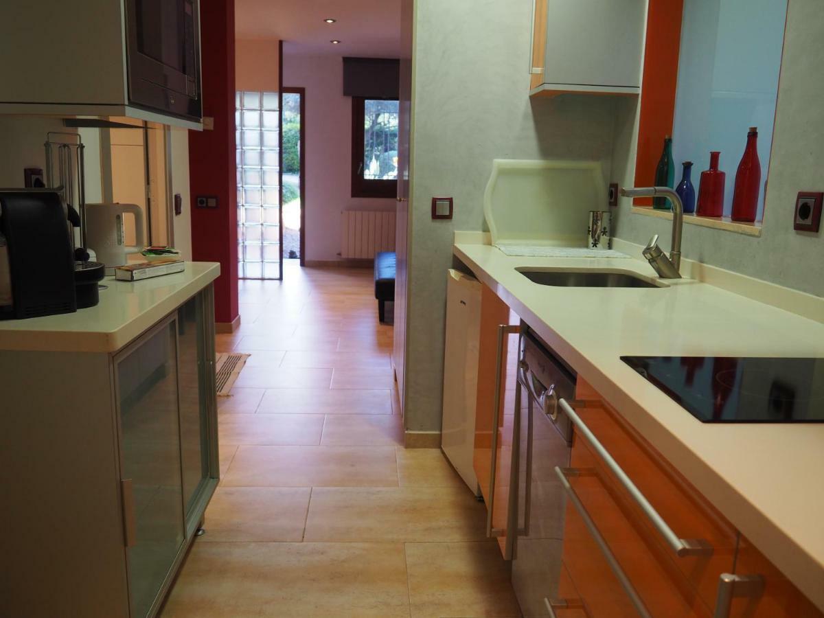 Apartamento Aislado Jardin Y Piscina Sant Andreu de Llavaneres Eksteriør bilde